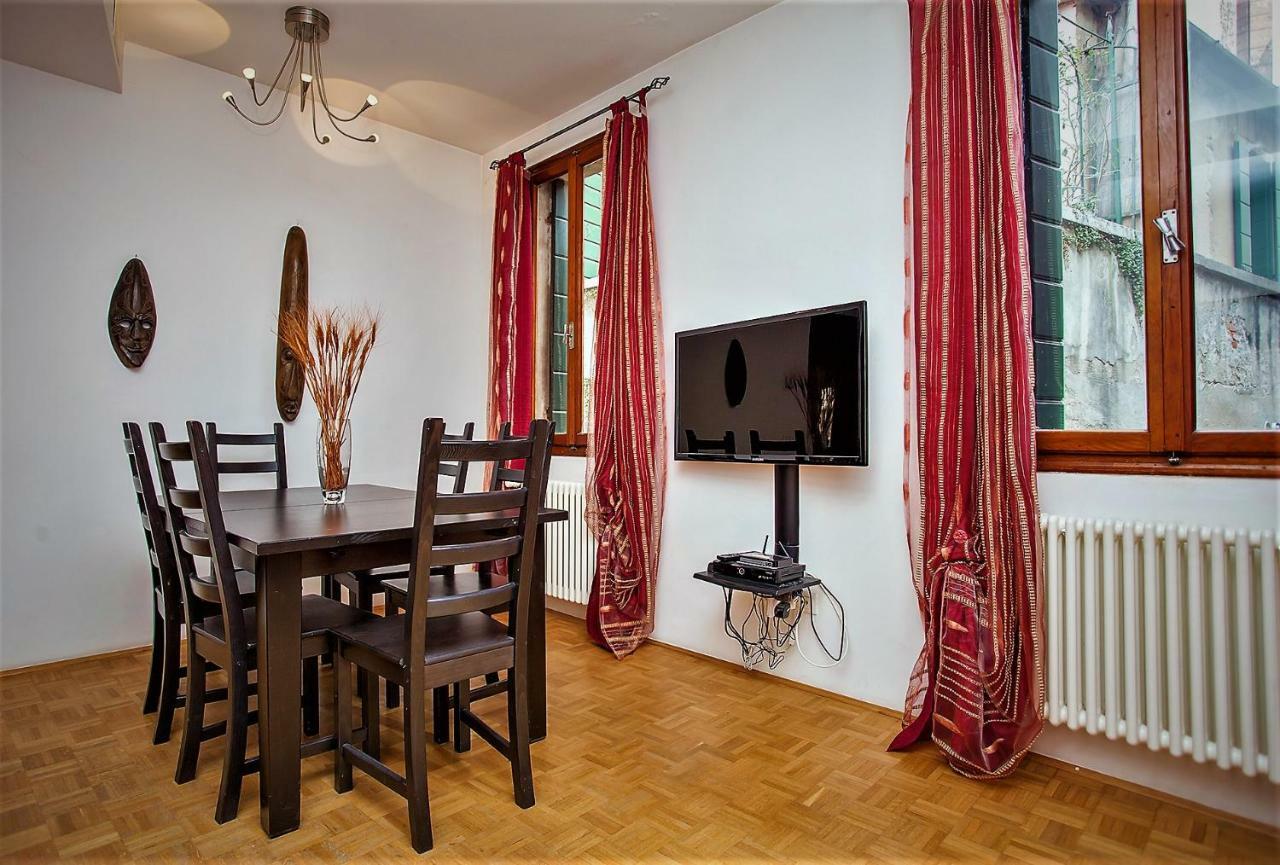 Ca Rossa - Venezia Villa Bagian luar foto